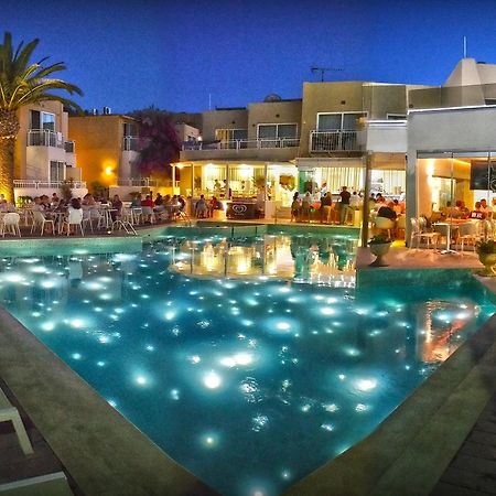 Nefeli Hotel プラタネス エクステリア 写真
