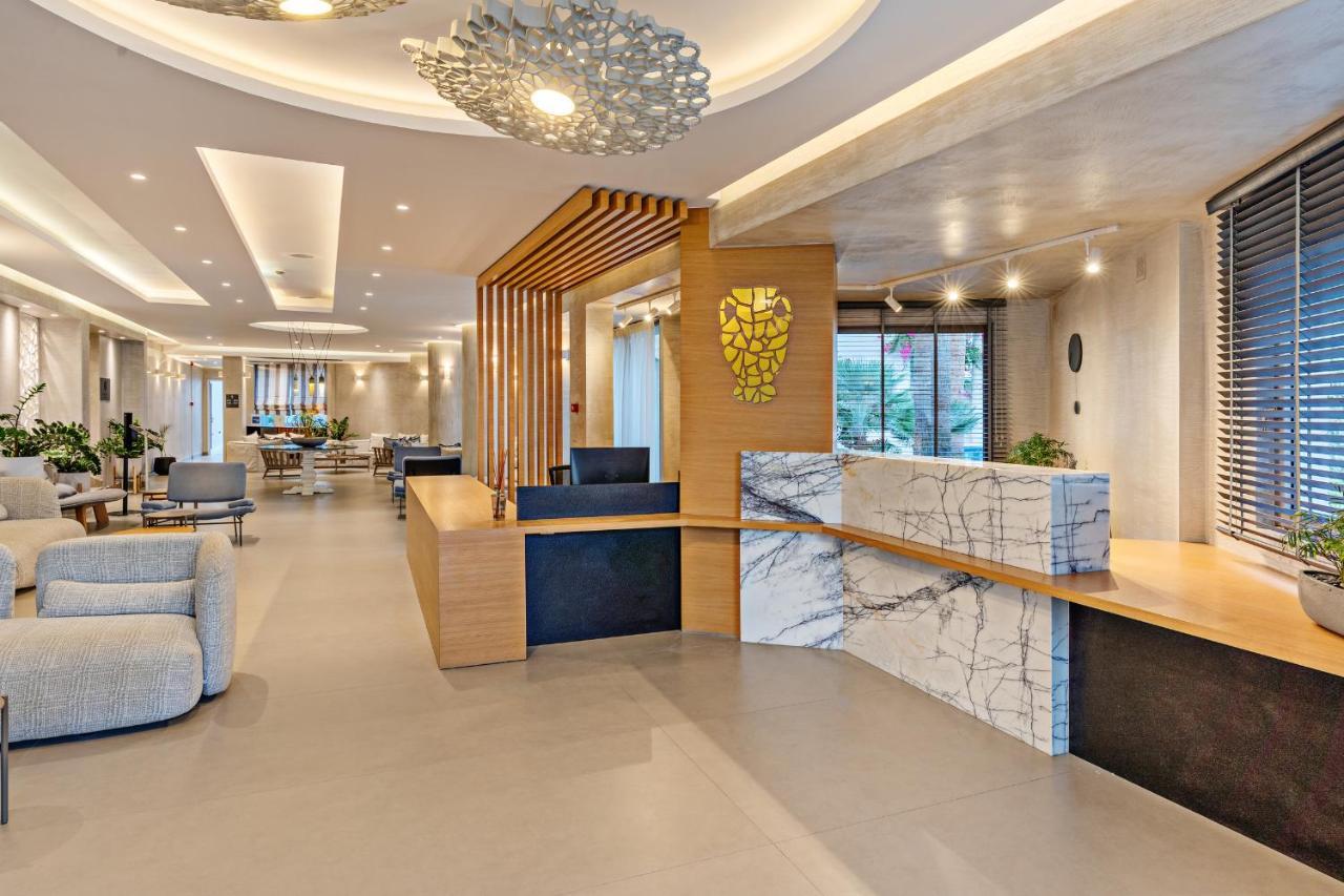 Nefeli Hotel プラタネス エクステリア 写真