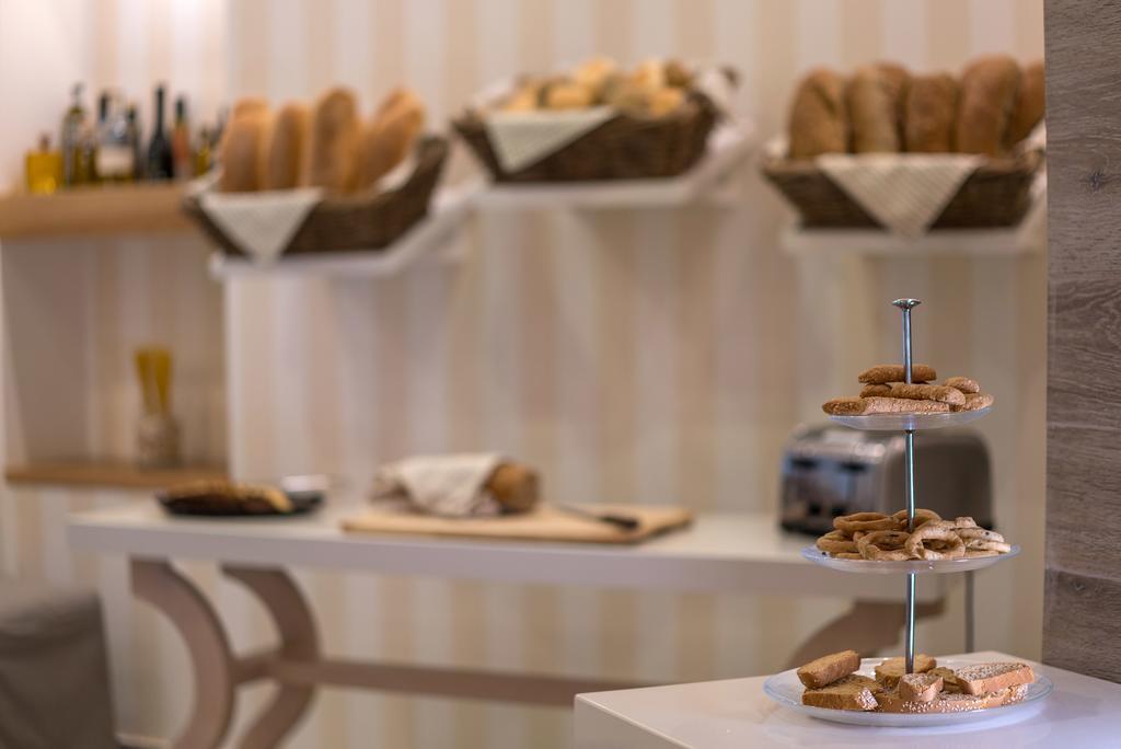 Nefeli Hotel プラタネス エクステリア 写真